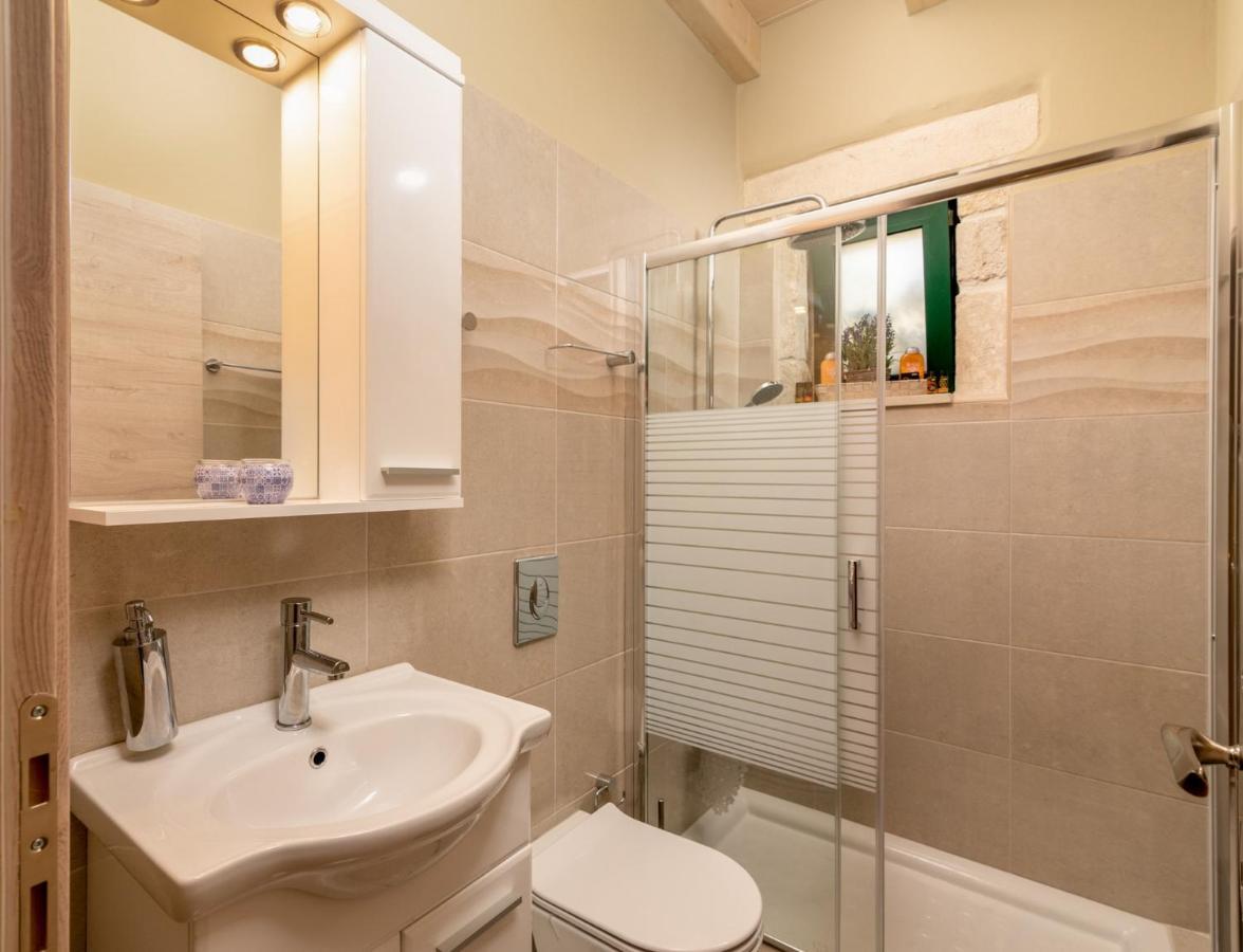 Oneiro Residence Petrokefalion Ngoại thất bức ảnh